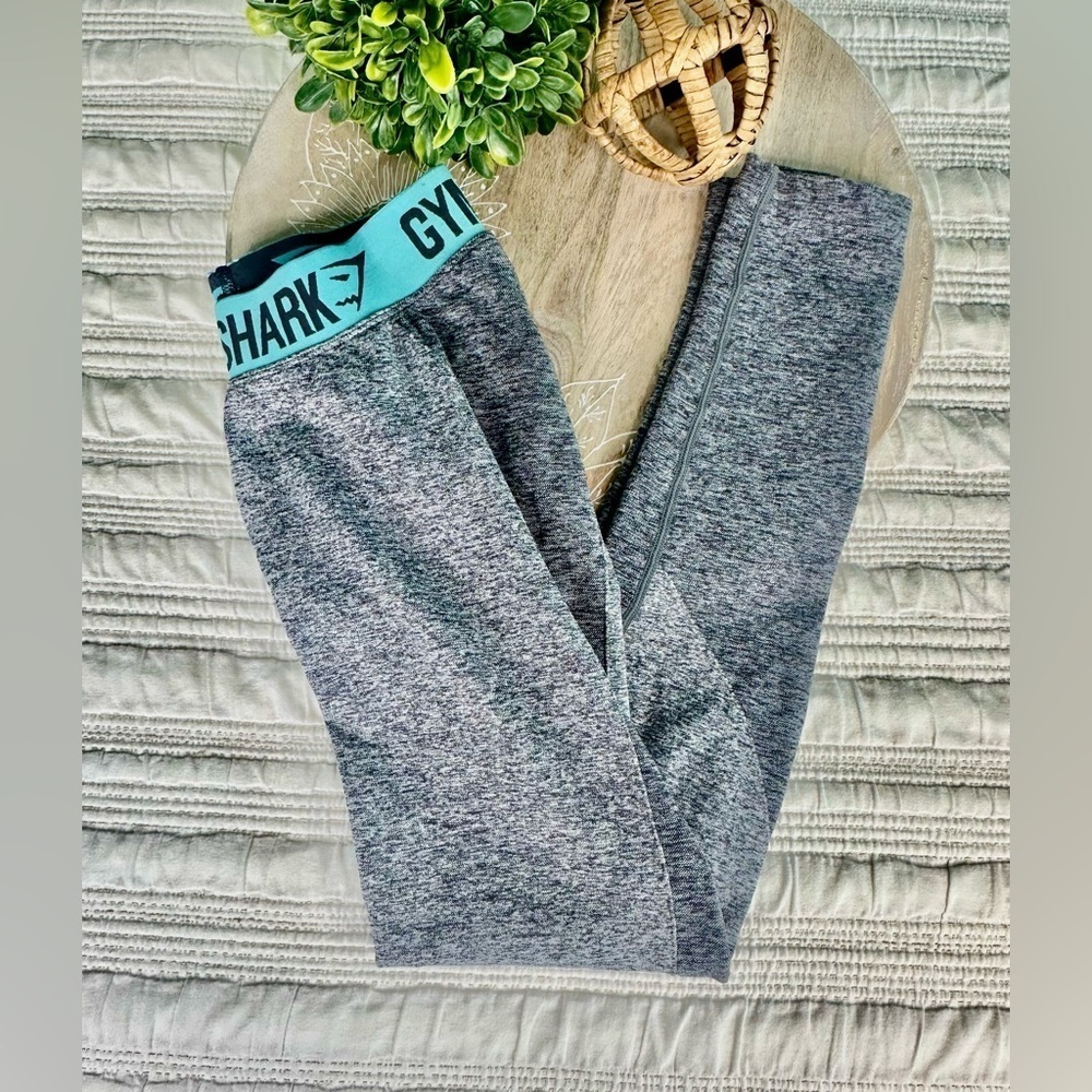 Gymshark Women’s Flex Legging V3 in Charcoal Marl/Dusky Teal Size Small